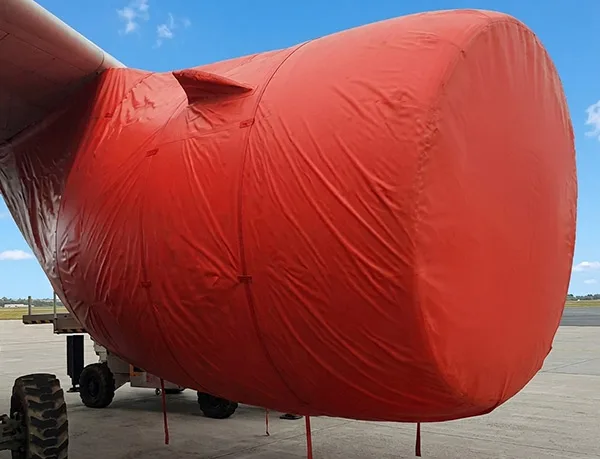 Bâche protection pour avion